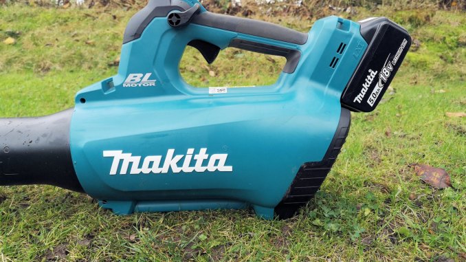 Makita DUB184Z Test Laubbläser